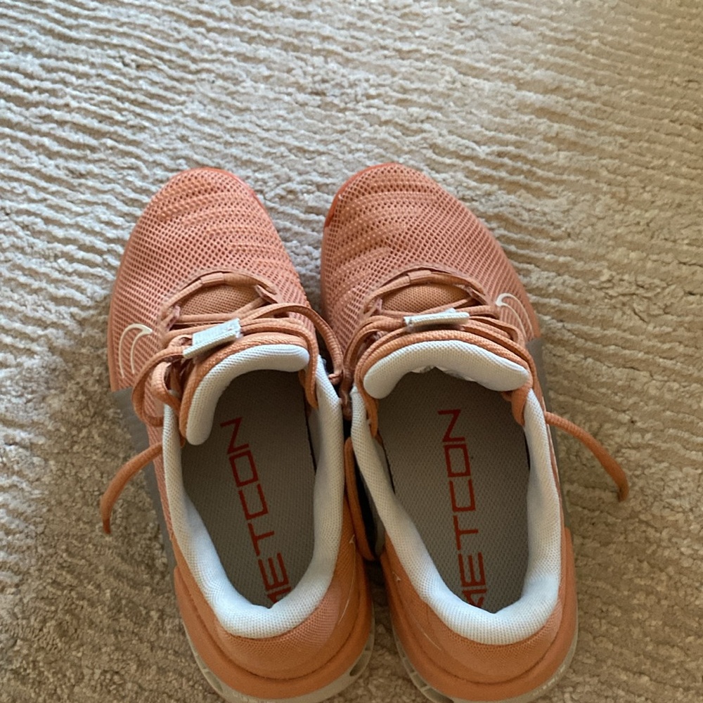 Nike metcon 9 women’s size 6.5 NEW